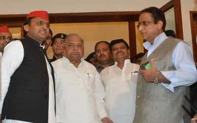 Samajwadi party leaders (ians)20180522155315_l